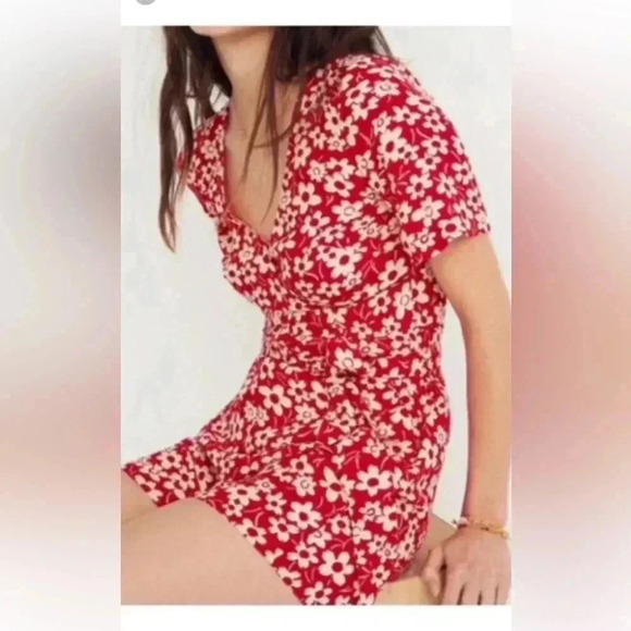 Madewell wrap-front romper red mini dasiy size 0 - Picture 2 of 5